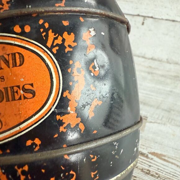 Vintage Johnston’s Shadowland Hard Candies Tin - Picture 7 of 12